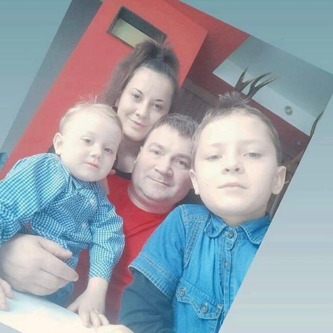 Job de babysitting în Telciu: Cordos