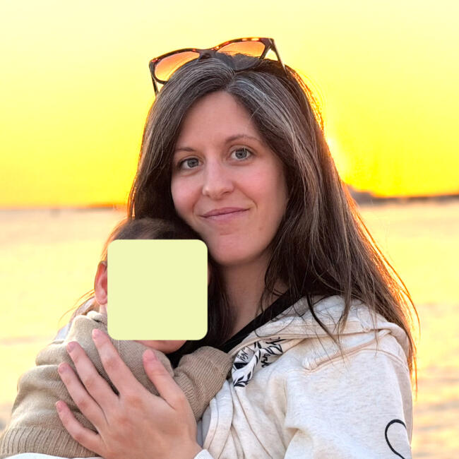 Pégeia bölgesinde bebek bakıcılığı işi: Kim