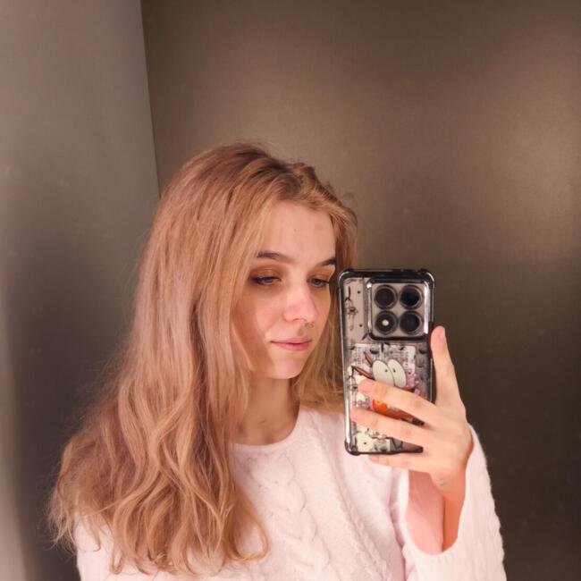 Babysitting job in Zielona Góra: Weronika