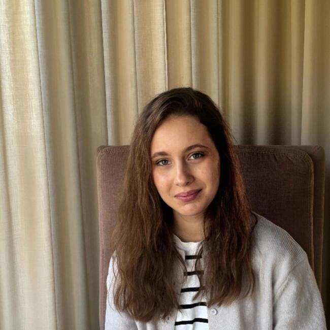 Babysitter in Lommel: Anastasiia