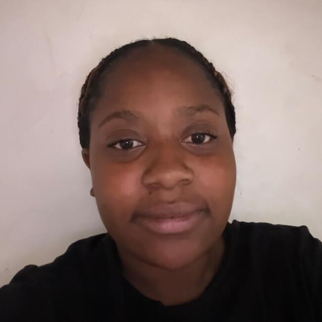 Babysitter in Hampton: Raynah
