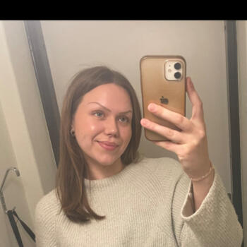 Niñera en Södertälje: Elina