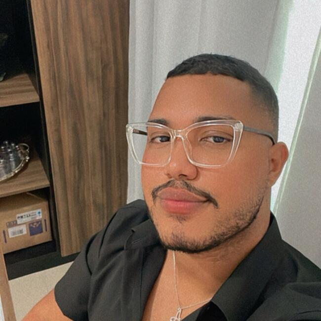 Babysitting job in Salvador: Acelo Lambrini