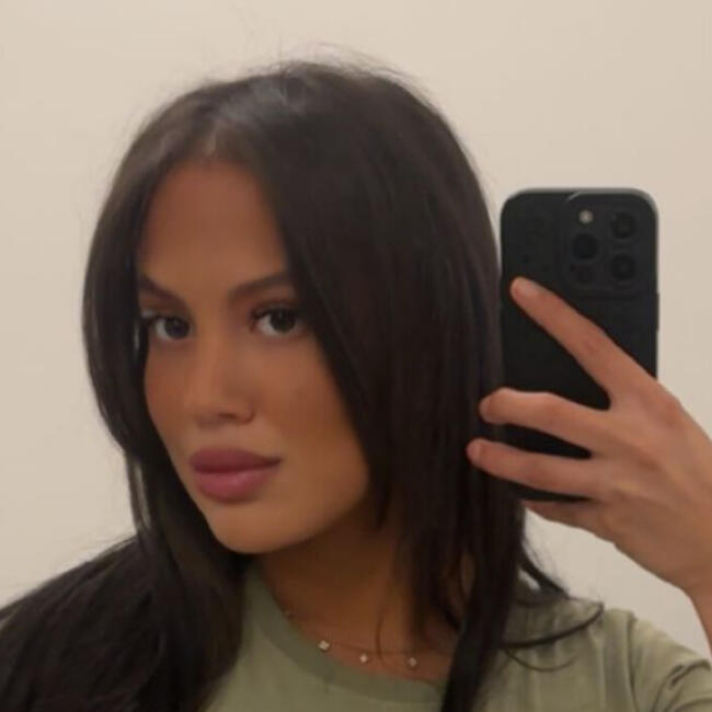 Babysitter in Pantin: Ines