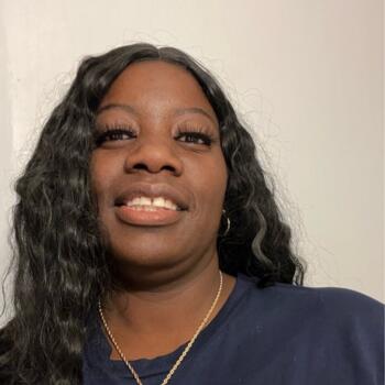 Babysitter in Elkhart (Indiana): Nakiah