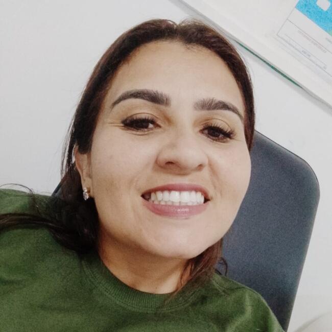 Babysitter in Nossa Senhora do Socorro: Lucimara