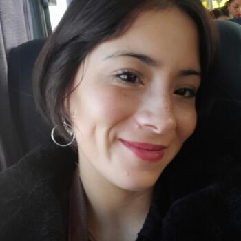 Babysitter in Providencia: Aline