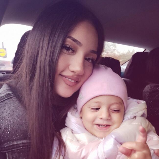 Babysitter in Bragadiru: Denisa