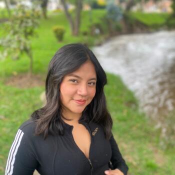 Babysitter in Cuenca: Pierina