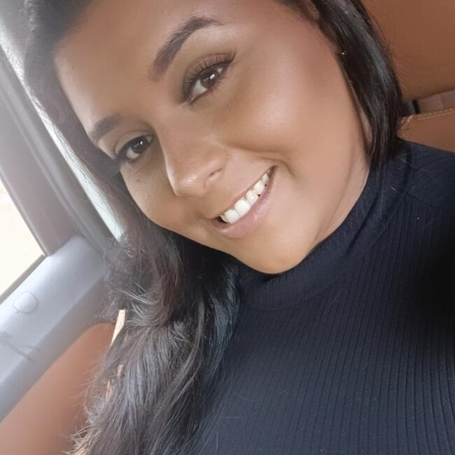 Babysitter in Pará de Minas: Talita