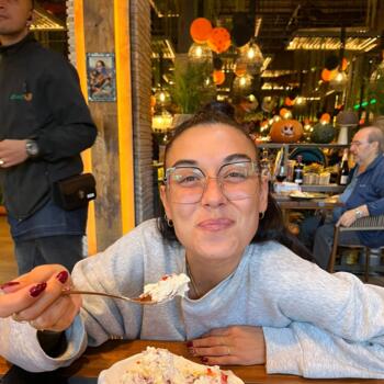 Canguro en Gavà: Laura