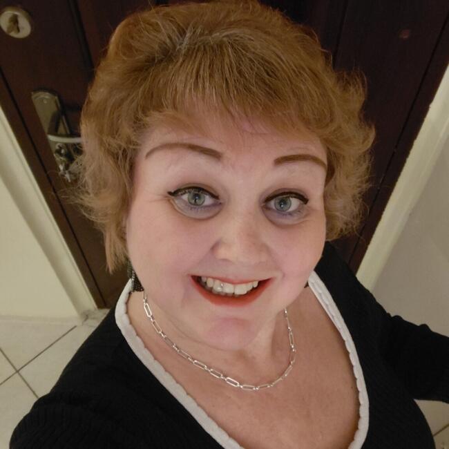 Babysitter in Budapest: Anikó