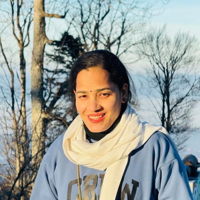 Babysitter in Barcelona: Parwati