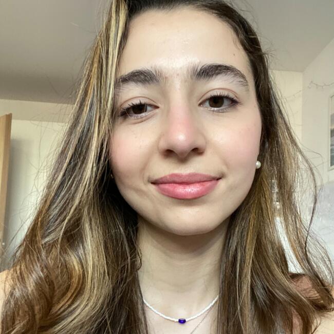 Babysitter in Cluj-Napoca: Saloua