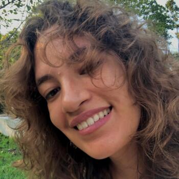 Babysitter in Niterói: Débora