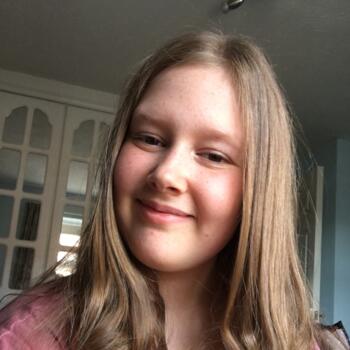 Babysitter in Derby: Bethan
