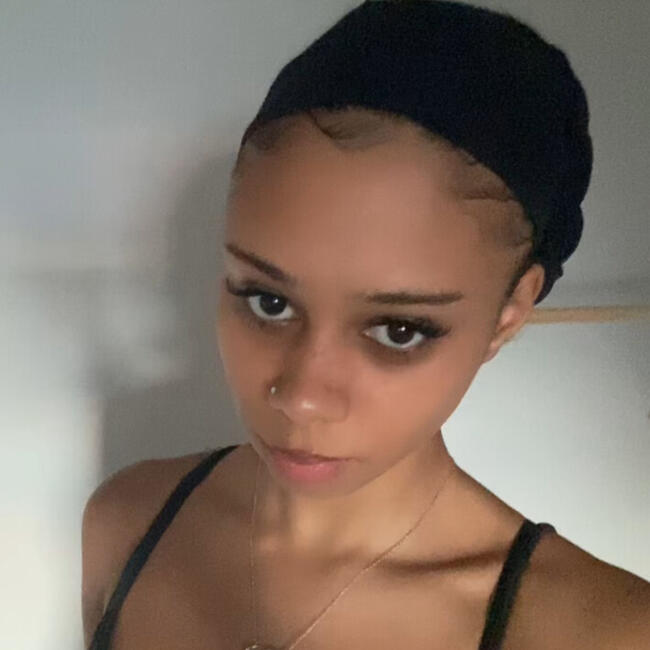 Babysitter in Northampton: Kelisha