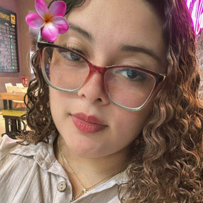 Babysitter in Panama City: Valeria