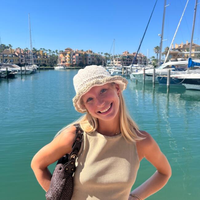 Babysitter in Wavre: Zoe