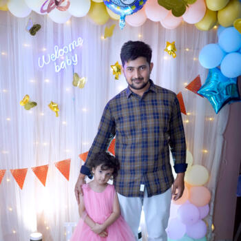 Babysitting job in Varanasi: babysitting job Varun