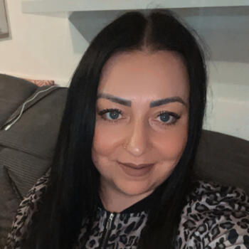 Babysitter Job in Garching an der Alz: Babysitter Job Marina