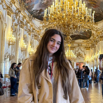 Babysitter in Chevilly-Larue: Ines