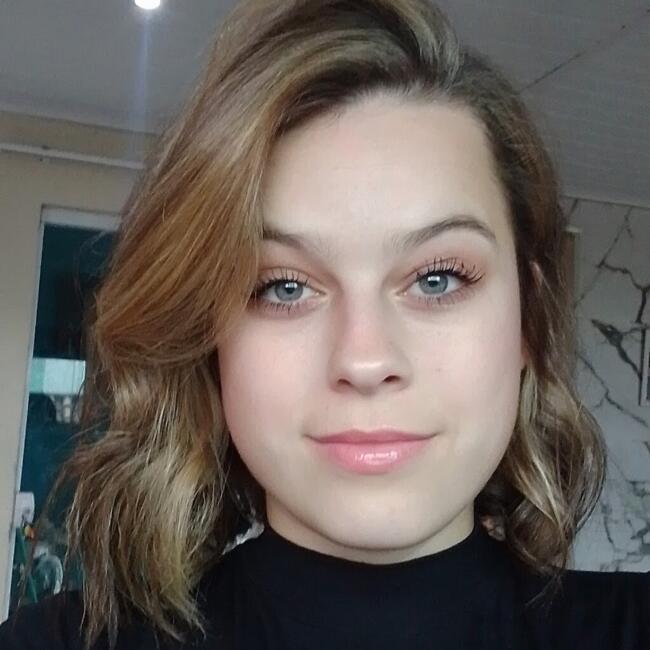 Babá em Guaramirim: Carolyn cailane de Ávila Rosa