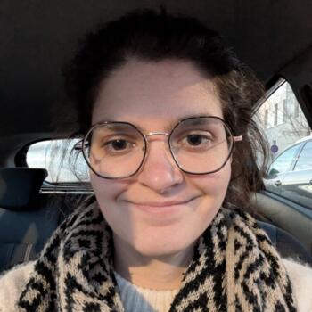 Babysitter in Saint-Priest: Manon