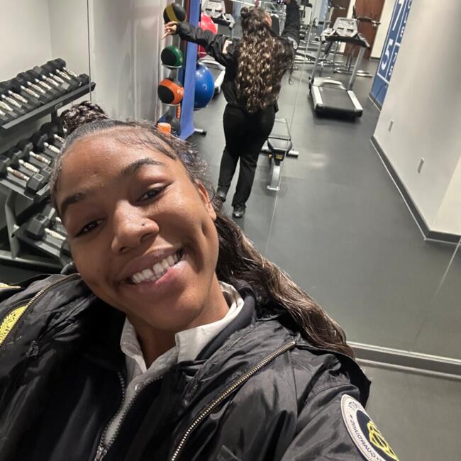 Babysitter in Stone Mountain: Malay