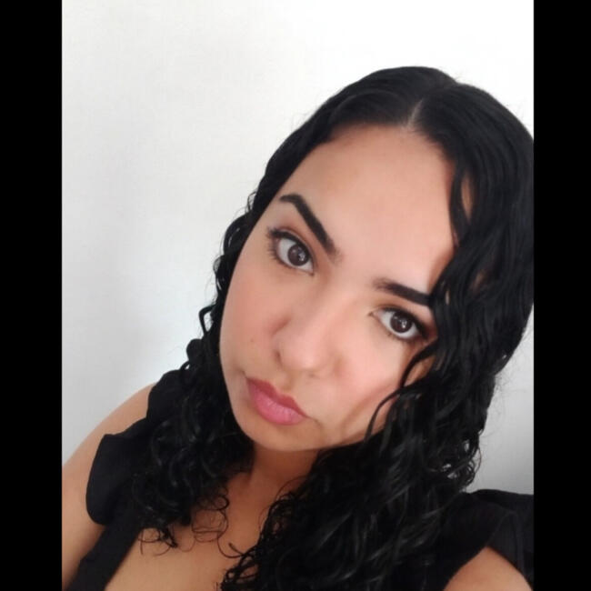 Babysitter in Vila Velha: Avryllavygne