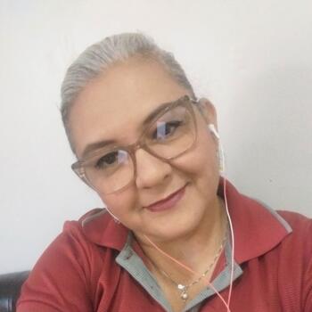 Niñera en Río Azul: Maria Gabriela