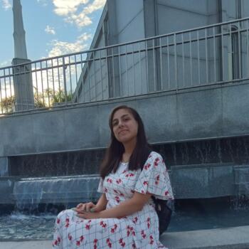 Babysitter in La Plata: Karen
