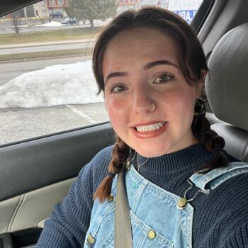 Babysitter in Bloomington (Indiana): Kate