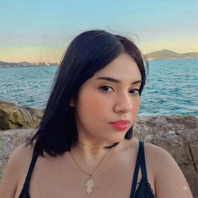 Babá em Itapema: Jessica
