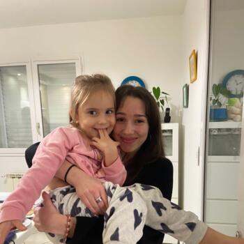 Babysitter in Toulouse: Louise