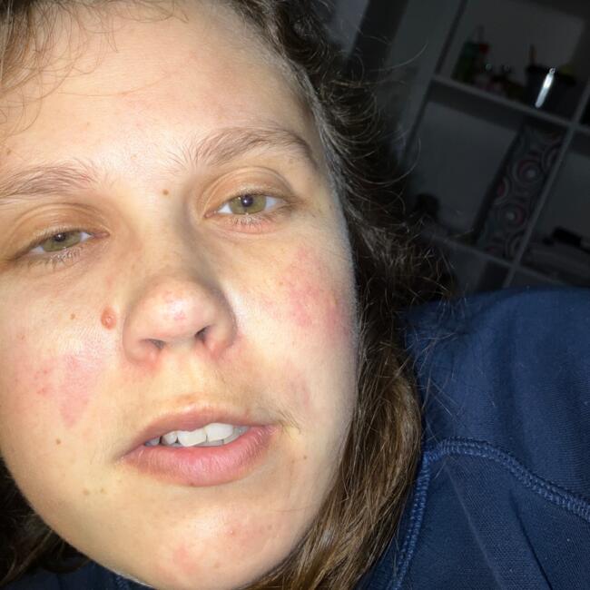 Barnvakt i Halmstad: Julia