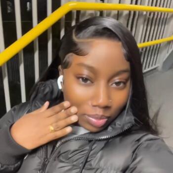 Babysitter in London: Maria