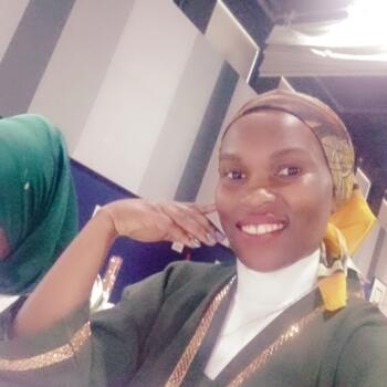 Babysitter in Abu Dhabi: Getrude
