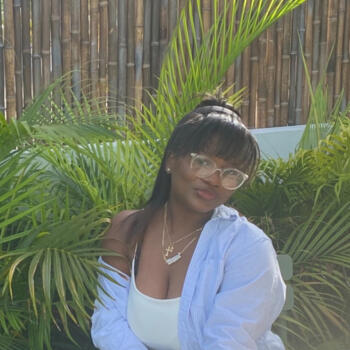 Babysitter in Tampa: Kenya
