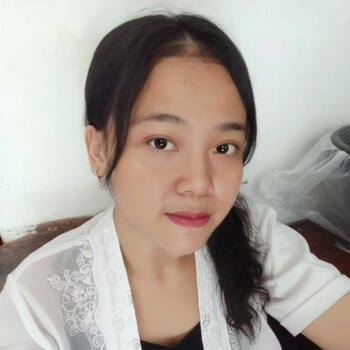 Babysitter di Kota Bandung: Lutfi wijiarti