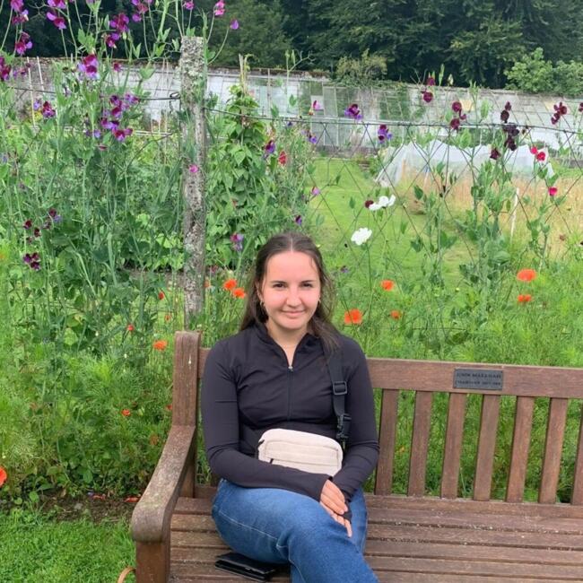 Babysitter in Graz: Hana