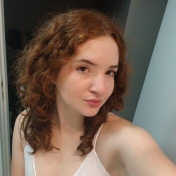 Babá Vila Velha: Isabella