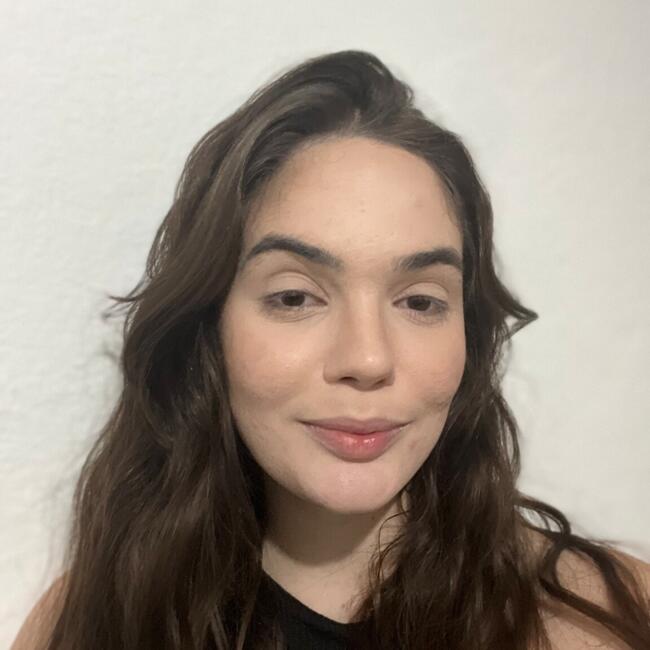 Babysitter in Mogi das Cruzes: Julia