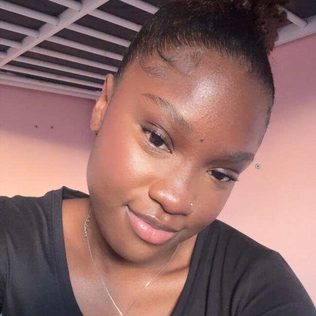 Babysitter in Argenteuil: Maïra