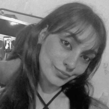 Niñera Almirante Brown: Valentina