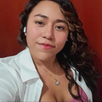 Niñera en Santa Ana: Tania