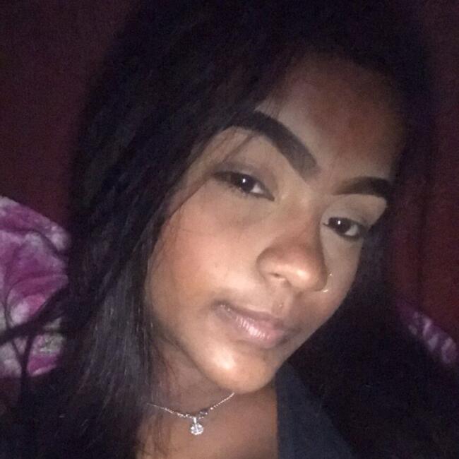 Babá em João Pessoa: Débora