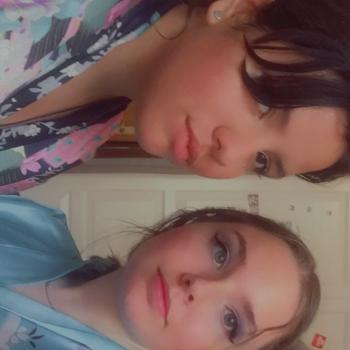 Baby-sitter in Toulon: Nourein