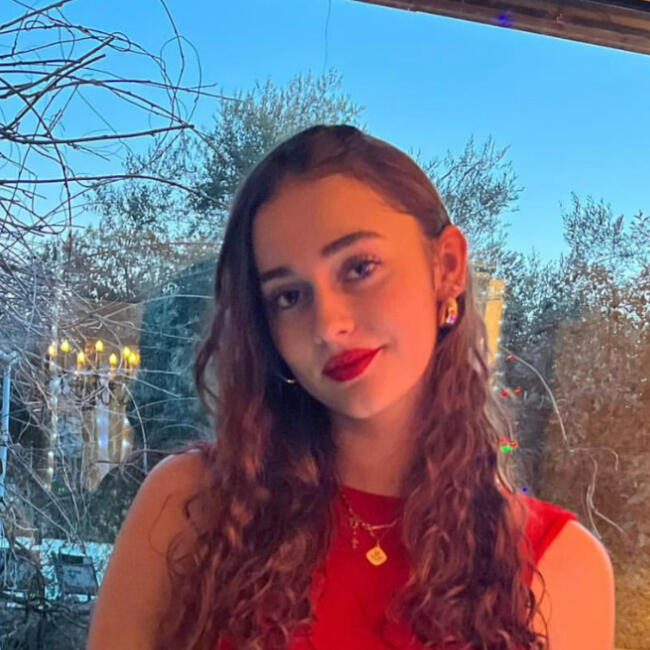 Babysitter in Ivry-sur-Seine: Nadège