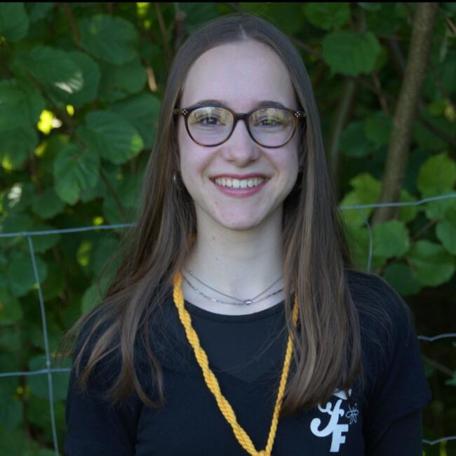 Babysitter in Ninove: Elien